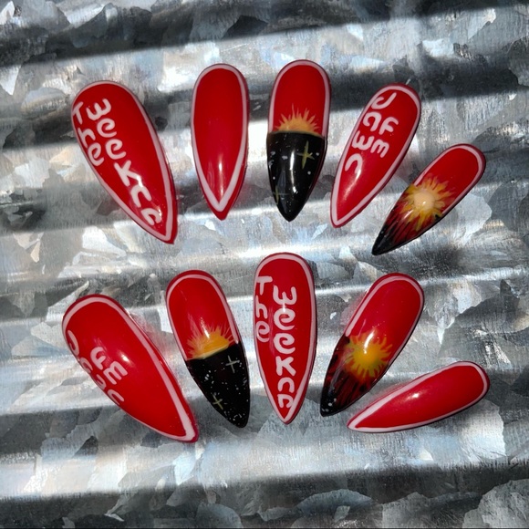 THE WEEKND Dawn FM press on nail Set - Picture 9 of 10